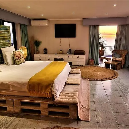 African Vibes Camps Bay-3